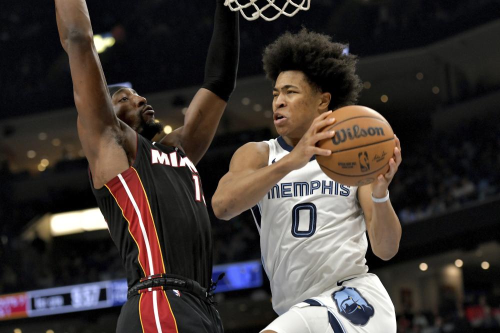 令人瞩目的 令人瞩目的