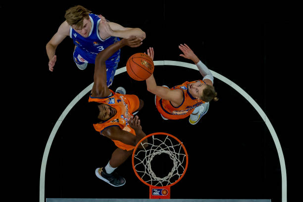 偶像并非前 偶像并非前